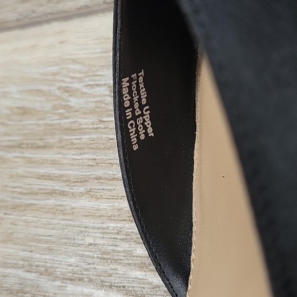 Jewel Badgley Mischka Size 7 1/2 Robles Kitten Heel Evening Pumps in Black NEW - Picture 8 of 10